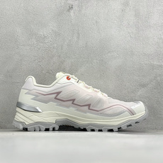 凯乐石KAILAS 远征 舒适简约经典登山 防滑耐磨防水 低帮徒步鞋 采用Vibram橡胶大底 超强地面咬合力稳走复杂路 凯乐石KAILAS 远征 舒适简约经典登山 防滑耐磨防水 低帮徒步鞋 采用Vibram橡胶大底 超强地面咬合力稳走复杂路