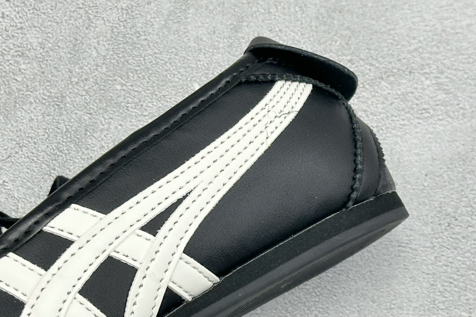 FX版亚瑟士Onitsuka GYMNARINA 鬼冢虎玛丽珍芭蕾鞋 热门爆款来袭 夏季必备 头层皮面玛丽珍芭蕾鞋款 原