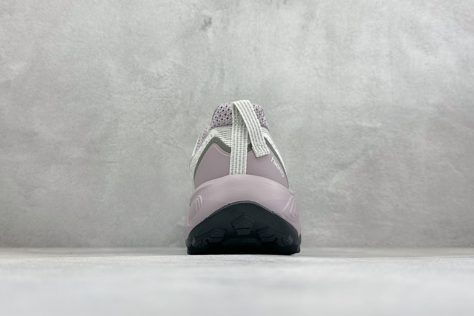 新百伦New Balance Fresh FoamXNB880 柔软舒适防滑耐磨低帮休闲跑步鞋 货号：W880B15 尺