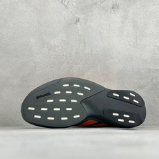 RS版Adidas Adizero Evo SL EXO M 阿迪达斯 舒适百搭防滑耐磨 低帮休闲跑步鞋 中底配置方面搭 RS版Adidas Adizero Evo SL EXO M 阿迪达斯 舒适百搭防滑耐磨 低帮休闲跑步鞋 中底配置方面搭