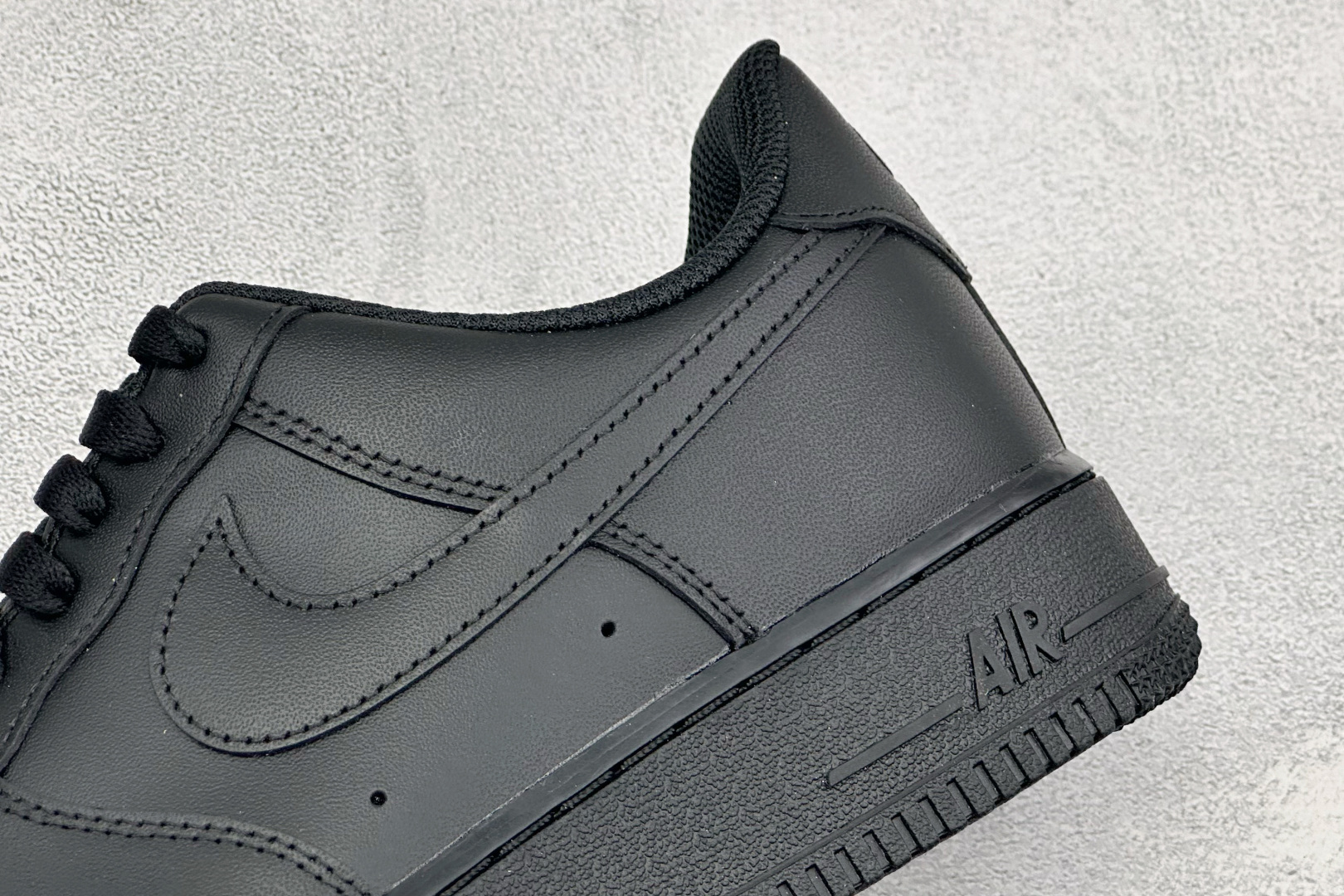 CS版Nike Air Force 1'07 Low 空军一号低帮休闲板鞋 #2026新版标 采用全新原厂轻量工艺 纯正 CS版Nike Air Force 1'07 Low 空军一号低帮休闲板鞋 #2026新版标 采用全新原厂轻量工艺 纯正