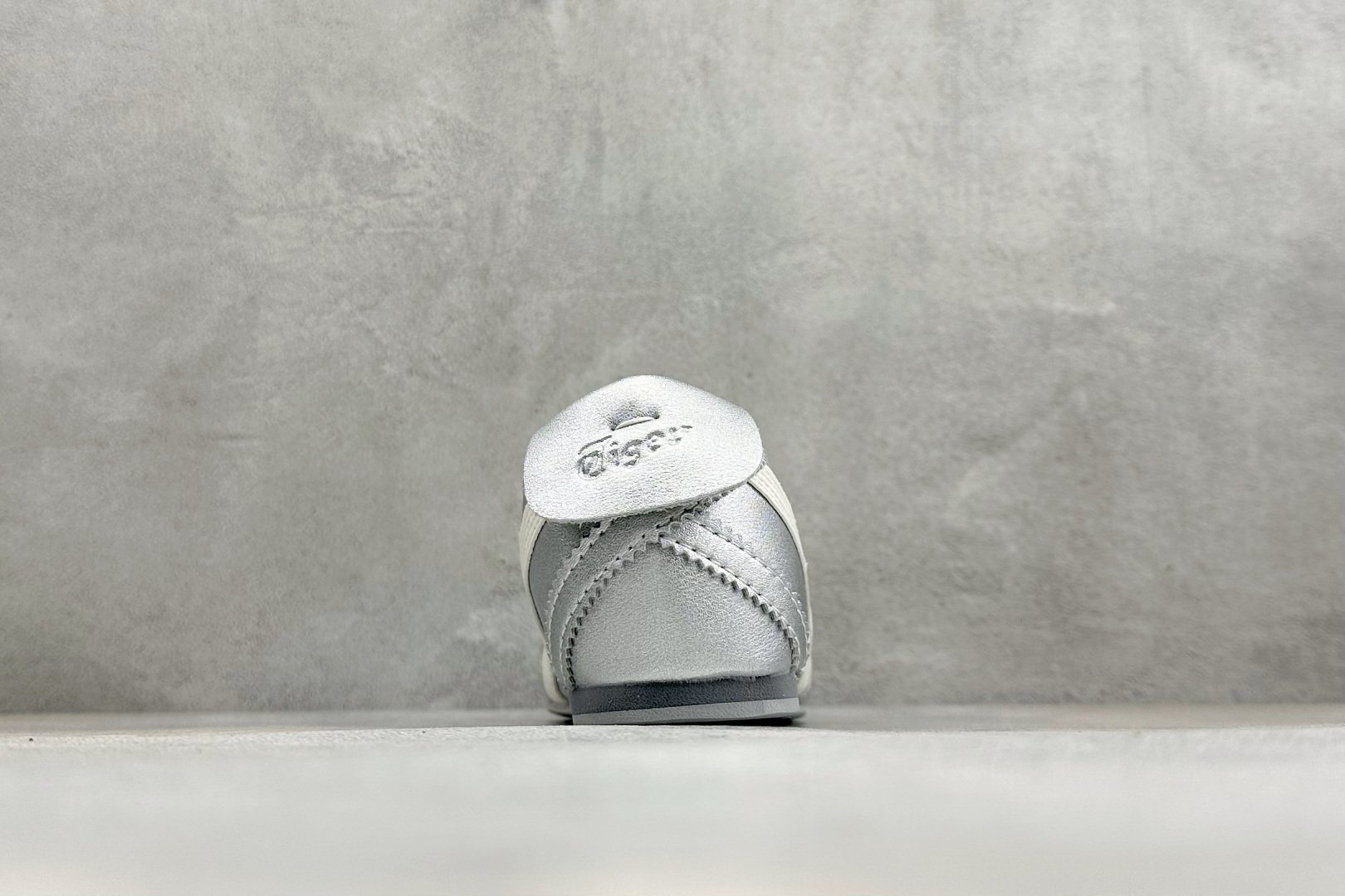 FX版亚瑟士Onitsuka GYMNARINA 鬼冢虎玛丽珍芭蕾鞋 热门爆款来袭 夏季必备 头层皮面玛丽珍芭蕾鞋款 原 FX版亚瑟士Onitsuka GYMNARINA 鬼冢虎玛丽珍芭蕾鞋 热门爆款来袭 夏季必备 头层皮面玛丽珍芭蕾鞋款 原