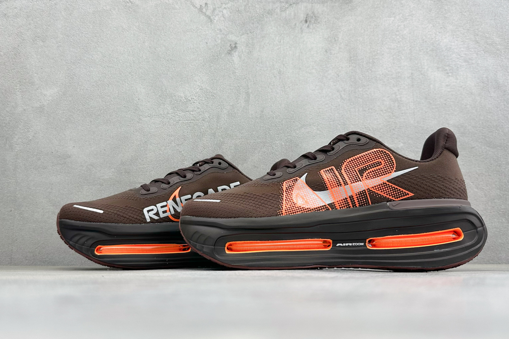 XL版Nike Air Zoom Pegasus Premium 全掌气垫缓震网面运动跑鞋 Nike 运用 Air技术专 XL版Nike Air Zoom Pegasus Premium 全掌气垫缓震网面运动跑鞋 Nike 运用 Air技术专
