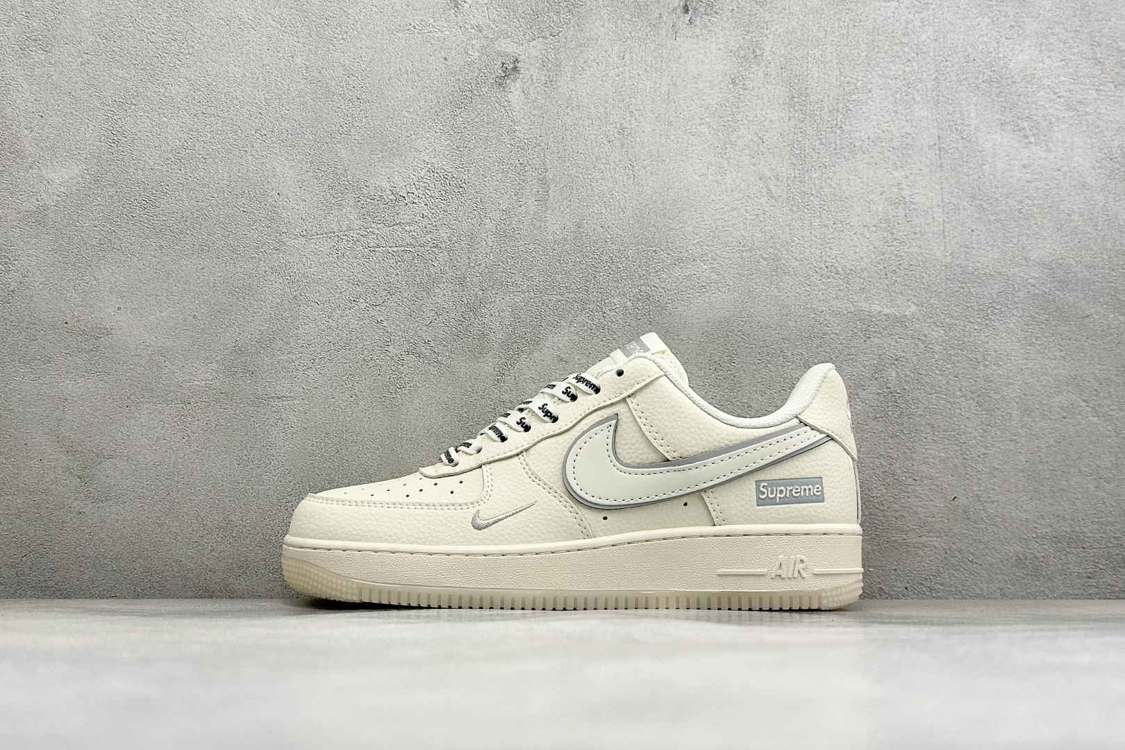 福利特价 Nike Air Force 1'07 Low 联名 空军一号低帮休闲板鞋 #原楦原纸板 纯正空军版型 内置全 福利特价 Nike Air Force 1'07 Low 联名 空军一号低帮休闲板鞋 #原楦原纸板 纯正空军版型 内置全
