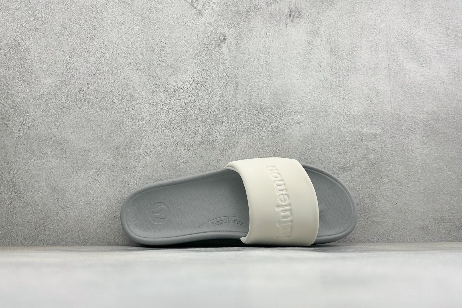 lululemon Restfeel Slide 露露乐蒙舒适柔软防滑耐磨一字拖鞋 lululemon Restfeel