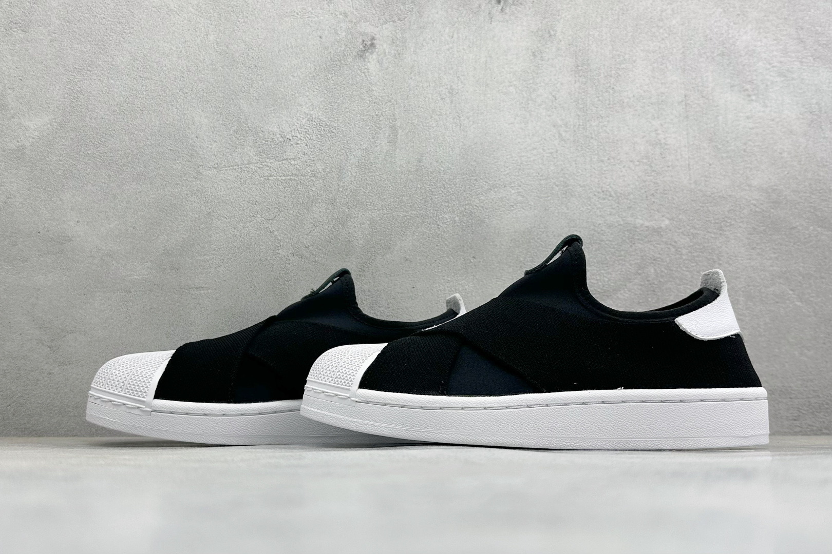 Adidas Originals Superstar 贝壳头绑带休闲板鞋 #头层牛皮 原厂固色弹力网布 细节随意对比 货 Adidas Originals Superstar 贝壳头绑带休闲板鞋 #头层牛皮 原厂固色弹力网布 细节随意对比 货