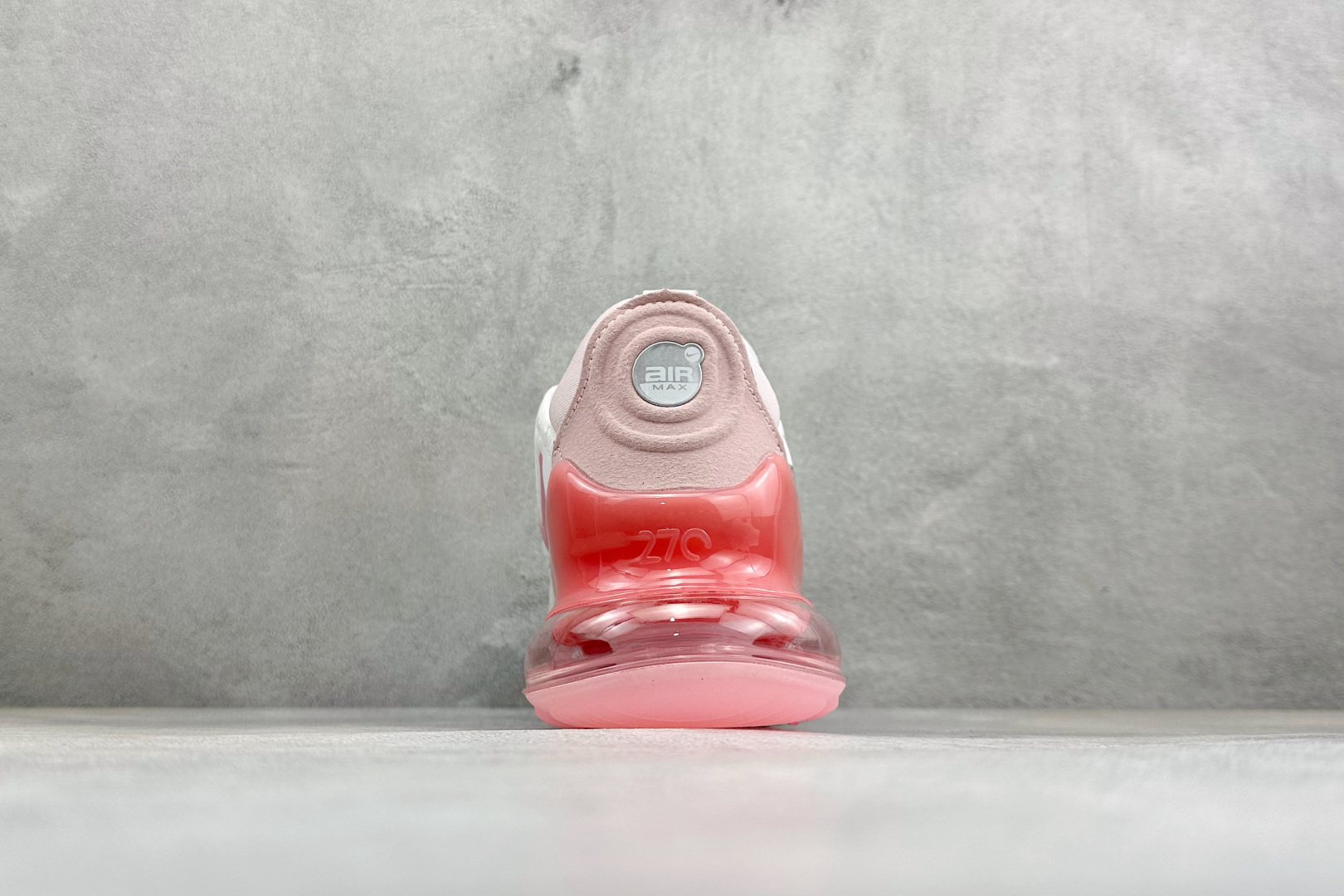 GS版Nike Air Max 270 Flyknit 耐克气垫休闲运动跑鞋 时尚舒适的穿着感受和出众格调 鞋款设计灵感