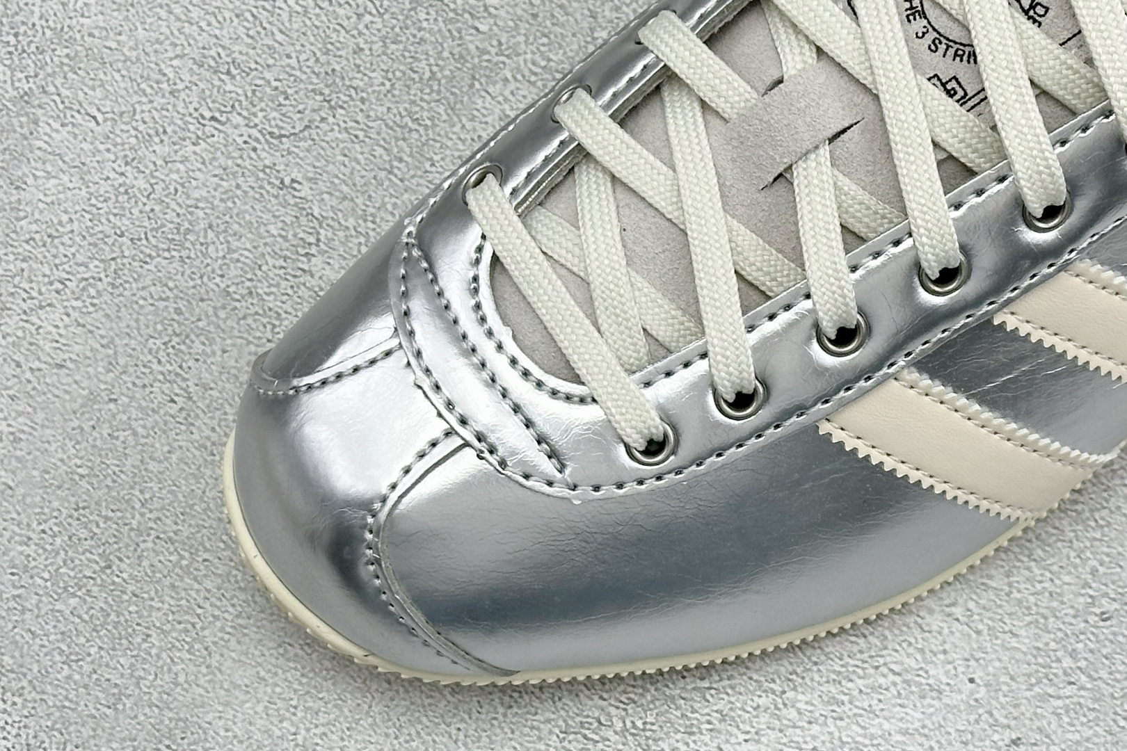 ML版Adidas Originals Anfu Trainers 三叶草 阿迪复古玛丽珍鞋 “安福” 采用粒面纤维革鞋