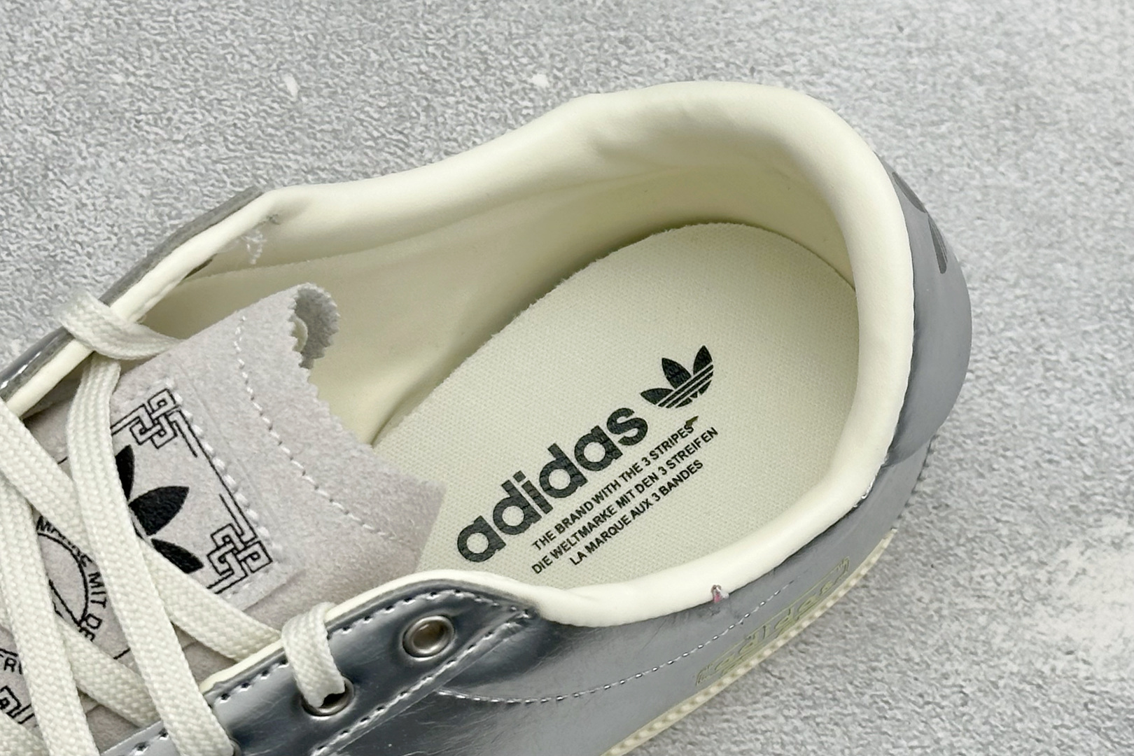 ML版Adidas Originals Anfu Trainers 三叶草 阿迪复古玛丽珍鞋 “安福” 采用粒面纤维革鞋