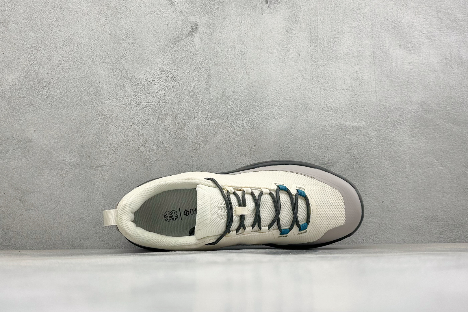 绿X版可隆KOLON SPORT Egg Lite Dyneema 防撕舒适百搭 低帮徒步鞋 户外机能风的日常通勤款,通 绿X版可隆KOLON SPORT Egg Lite Dyneema 防撕舒适百搭 低帮徒步鞋 户外机能风的日常通勤款,通