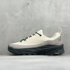 绿X版可隆KOLON SPORT Egg Lite Dyneema 防撕舒适百搭 低帮徒步鞋 户外机能风的日常通勤款,通 绿X版可隆KOLON SPORT Egg Lite Dyneema 防撕舒适百搭 低帮徒步鞋 户外机能风的日常通勤款,通