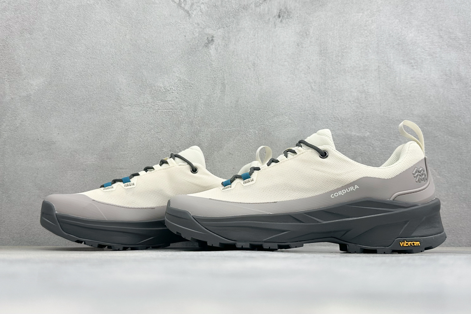 绿X版可隆KOLON SPORT Egg Lite Dyneema 防撕舒适百搭 低帮徒步鞋 户外机能风的日常通勤款,通 绿X版可隆KOLON SPORT Egg Lite Dyneema 防撕舒适百搭 低帮徒步鞋 户外机能风的日常通勤款,通