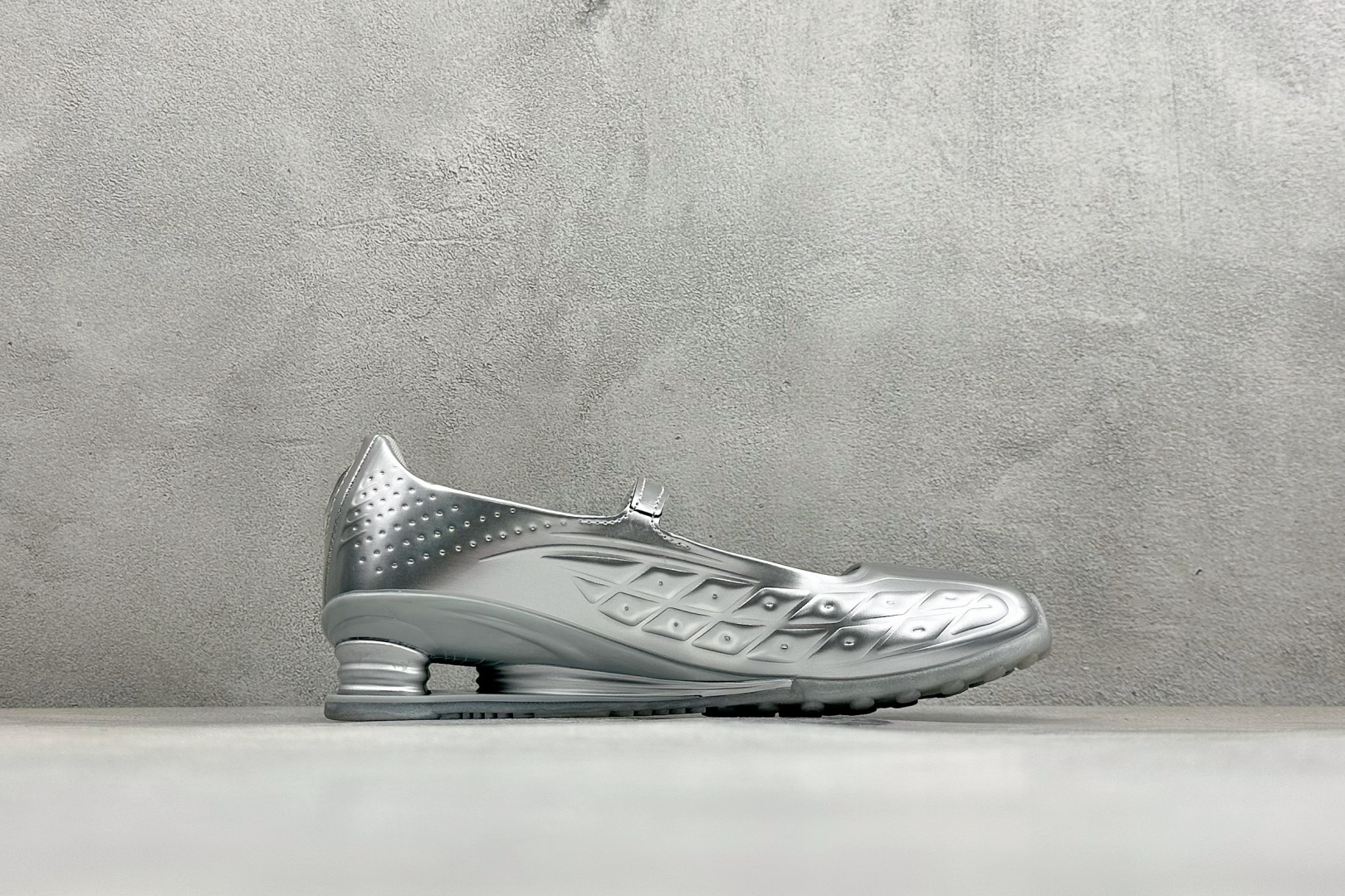 BF版Nike Shox Z Calistra Labelhood 耐克舒适贴合玛丽珍鞋 货号: IR5510-002 
