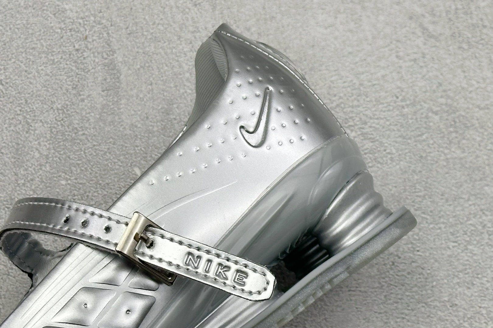 BF版Nike Shox Z Calistra Labelhood 耐克舒适贴合玛丽珍鞋 货号: IR5510-002 