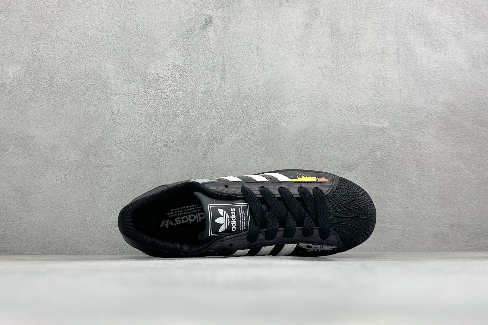 Adidas Originals Superstar II 贝壳头休闲板鞋 货号：LA3775 尺码：35-45 