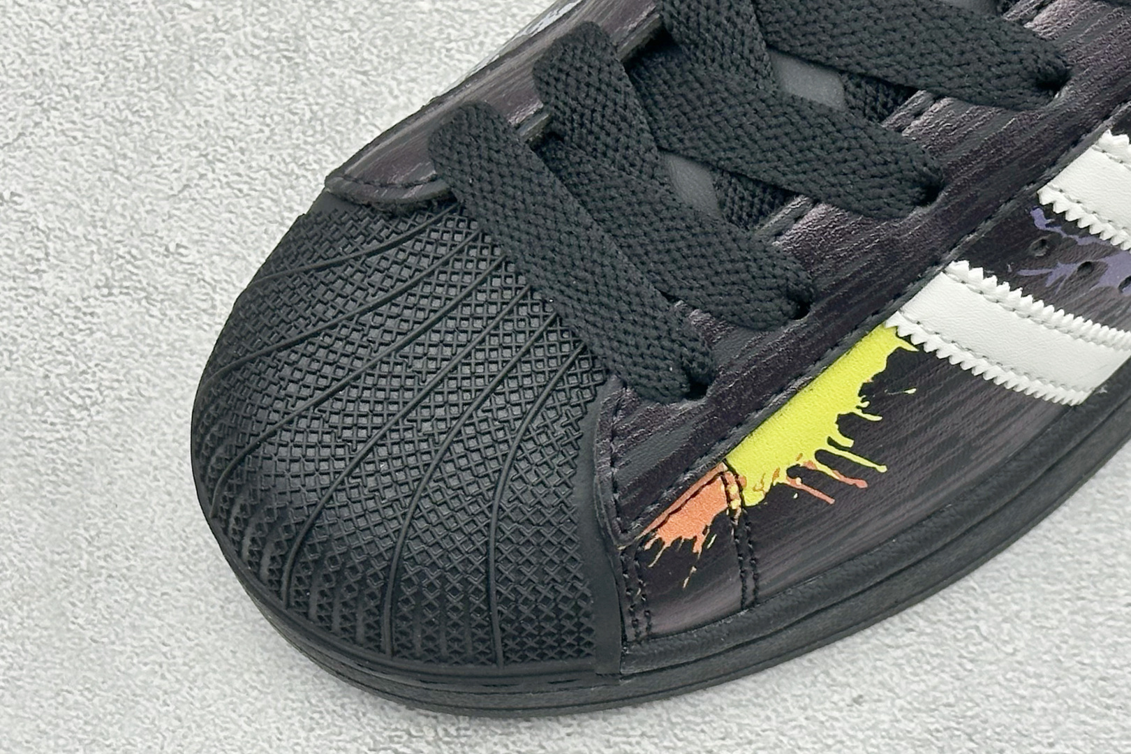 Adidas Originals Superstar II 贝壳头休闲板鞋 货号：LA3775 尺码：35-45 