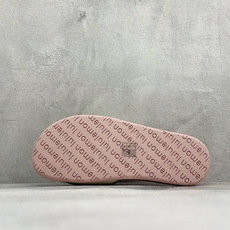 lululemon Restfeel Slide 露露乐蒙舒适柔软防滑耐磨一字拖鞋 lululemon Restfeel lululemon Restfeel Slide 露露乐蒙舒适柔软防滑耐磨一字拖鞋 lululemon Restfeel
