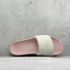 lululemon Restfeel Slide 露露乐蒙舒适柔软防滑耐磨一字拖鞋 lululemon Restfeel lululemon Restfeel Slide 露露乐蒙舒适柔软防滑耐磨一字拖鞋 lululemon Restfeel