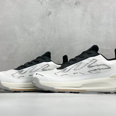 M版可隆KOLON SPORT EGG LITEDYNEEMA 防撕舒适百搭 低帮户外徒步鞋 灵感源自于徒步爱好者圣地阿 M版可隆KOLON SPORT EGG LITEDYNEEMA 防撕舒适百搭 低帮户外徒步鞋 灵感源自于徒步爱好者圣地阿
