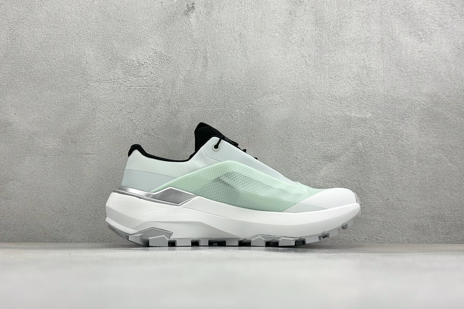 TOP版凯乐石KAILAS VENTO 夏季户外徒步跑山V底防滑透气低帮越野跑鞋 配备Vibram LITEBASE M TOP版凯乐石KAILAS VENTO 夏季户外徒步跑山V底防滑透气低帮越野跑鞋 配备Vibram LITEBASE M