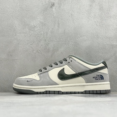 福利特价 Nike Dunk Low Retro 联名 周年高端定制 低帮休闲板鞋 #定制鞋盒 大厂纯原品质出货 超高清 福利特价 Nike Dunk Low Retro 联名 周年高端定制 低帮休闲板鞋 #定制鞋盒 大厂纯原品质出货 超高清