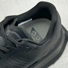 Nike ACG Ultrafly Trail 耐克公路竞速缓震跑步鞋 货号:HF5668-002 尺码:36 36.5 Nike ACG Ultrafly Trail 耐克公路竞速缓震跑步鞋 货号:HF5668-002 尺码:36 36.5