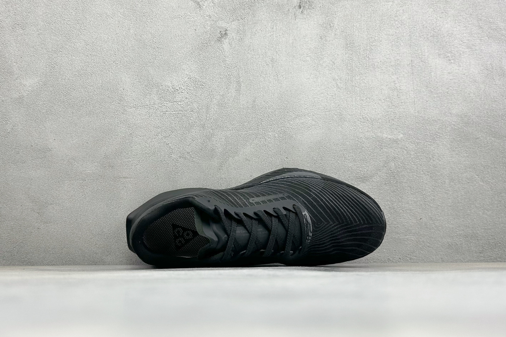 Nike ACG Ultrafly Trail 耐克公路竞速缓震跑步鞋 货号:HF5668-002 尺码:36 36.5 Nike ACG Ultrafly Trail 耐克公路竞速缓震跑步鞋 货号:HF5668-002 尺码:36 36.5