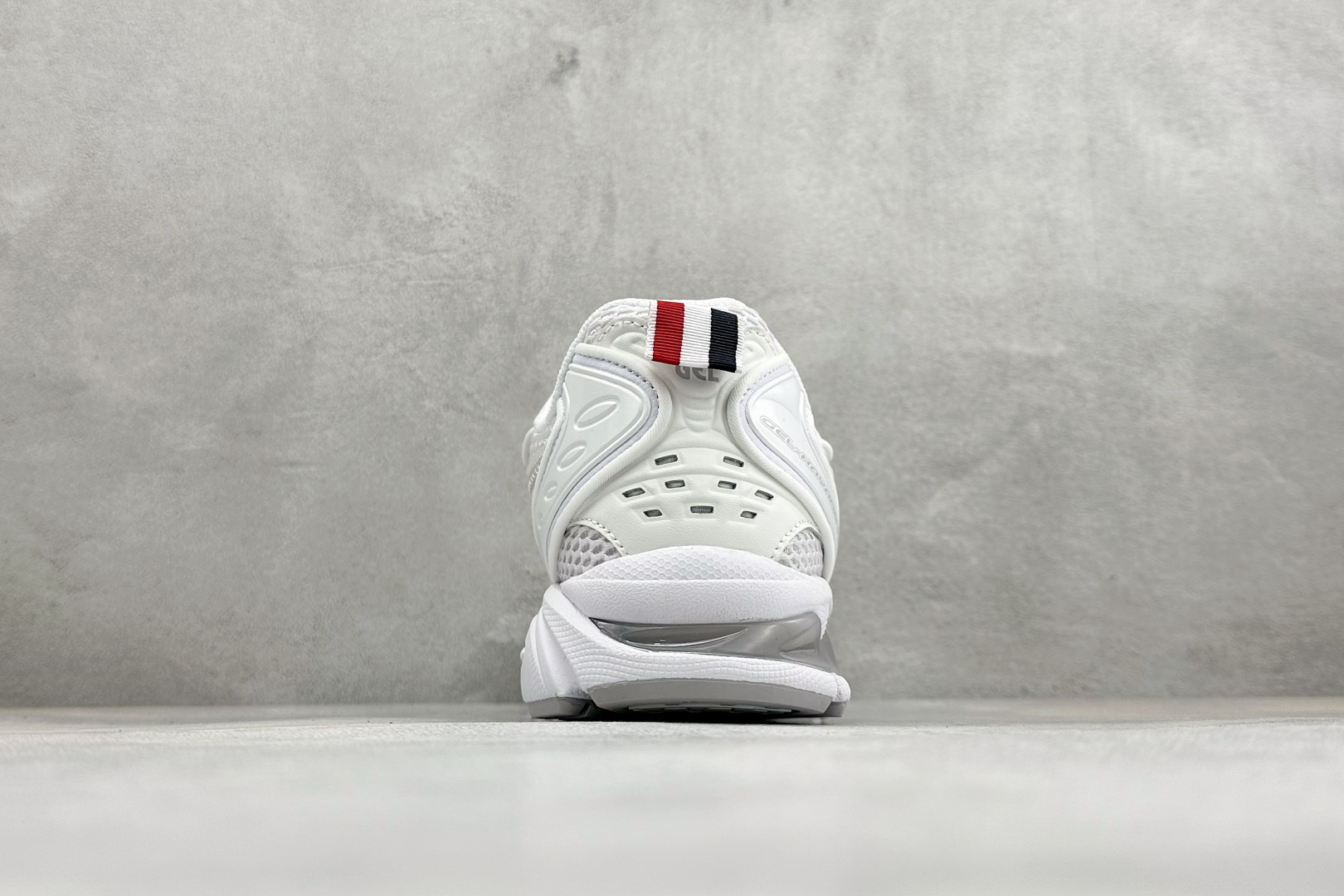 纯原Thom Browne x Asics Gel-Kayano 14 联名款 亚瑟士运动休闲透气专业跑鞋 #原厂原数据 纯原Thom Browne x Asics Gel-Kayano 14 联名款 亚瑟士运动休闲透气专业跑鞋 #原厂原数据