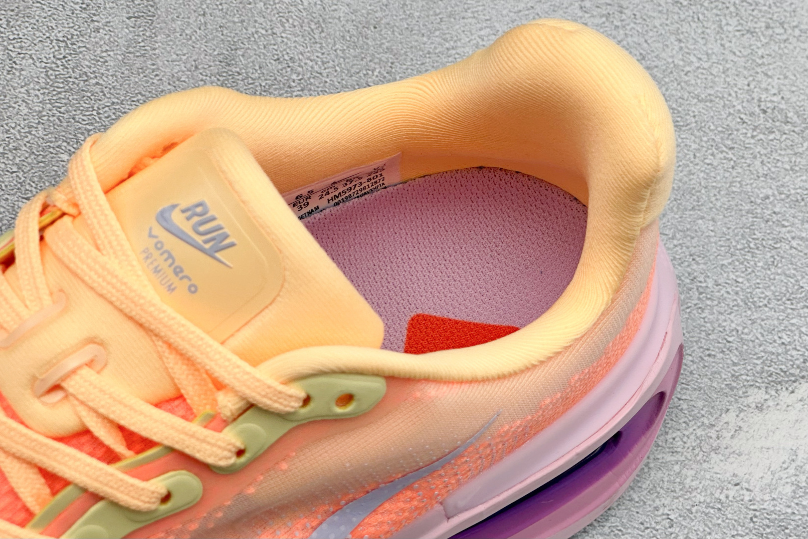 XL版Nike Air Zoom Pegasus Premium 全掌气垫缓震网面运动跑鞋 Nike 运用 Air技术专 XL版Nike Air Zoom Pegasus Premium 全掌气垫缓震网面运动跑鞋 Nike 运用 Air技术专