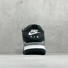 H版Air Jordan 4 RM 低帮复古篮球鞋 采用了低帮的设计 并保留了众多AJ4的经典元素 鞋身以皮革、麂皮材质 H版Air Jordan 4 RM 低帮复古篮球鞋 采用了低帮的设计 并保留了众多AJ4的经典元素 鞋身以皮革、麂皮材质