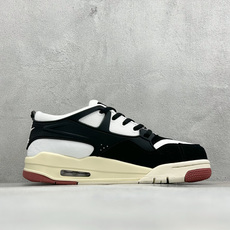H版Air Jordan 4 RM 低帮复古篮球鞋 采用了低帮的设计 并保留了众多AJ4的经典元素 鞋身以皮革、麂皮材质 H版Air Jordan 4 RM 低帮复古篮球鞋 采用了低帮的设计 并保留了众多AJ4的经典元素 鞋身以皮革、麂皮材质