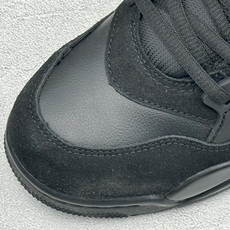 H版Air Jordan 4 RM 低帮复古篮球鞋 采用了低帮的设计 并保留了众多AJ4的经典元素 鞋身以皮革、麂皮材质 H版Air Jordan 4 RM 低帮复古篮球鞋 采用了低帮的设计 并保留了众多AJ4的经典元素 鞋身以皮革、麂皮材质