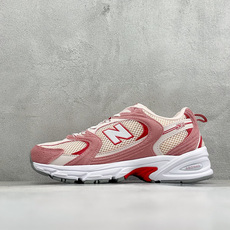 TG福利 New Balance NB530 新百伦复古透气跑步鞋 以皮革为主的人气轮廓 以极具复古风范的跑鞋外观呈现 TG福利 New Balance NB530 新百伦复古透气跑步鞋 以皮革为主的人气轮廓 以极具复古风范的跑鞋外观呈现