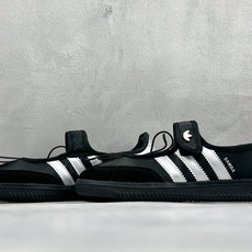 FX版Adidas三叶草SAMBA Jane W 玛丽珍鞋 该鞋款鞋面采用多种材料拼接(缝/车线) Superstar系 FX版Adidas三叶草SAMBA Jane W 玛丽珍鞋 该鞋款鞋面采用多种材料拼接(缝/车线) Superstar系