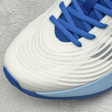 TF版ADIDAS 阿迪舒适百搭防滑耐磨 低帮休闲跑步鞋 中底配置方面搭载全掌Lightstrike Pro 鞋面采用透 TF版ADIDAS 阿迪舒适百搭防滑耐磨 低帮休闲跑步鞋 中底配置方面搭载全掌Lightstrike Pro 鞋面采用透