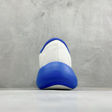TF版ADIDAS 阿迪舒适百搭防滑耐磨 低帮休闲跑步鞋 中底配置方面搭载全掌Lightstrike Pro 鞋面采用透 TF版ADIDAS 阿迪舒适百搭防滑耐磨 低帮休闲跑步鞋 中底配置方面搭载全掌Lightstrike Pro 鞋面采用透