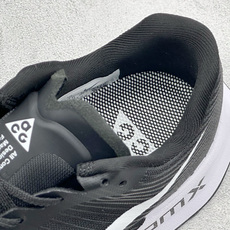 Nike ACG Ultrafly Trail 耐克公路竞速缓震跑步鞋 货号:HF5668-010 尺码:36 36.5 Nike ACG Ultrafly Trail 耐克公路竞速缓震跑步鞋 货号:HF5668-010 尺码:36 36.5