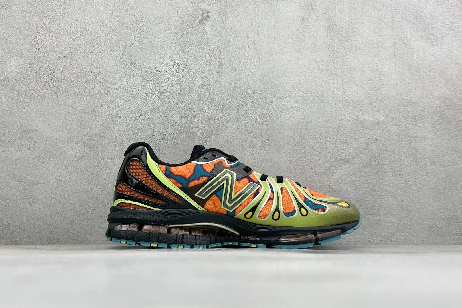 Stone Island x New Balance U1890系列 超轻量化低帮休闲运动慢跑鞋 原楦原纸版开发版型 采 Stone Island x New Balance U1890系列 超轻量化低帮休闲运动慢跑鞋 原楦原纸版开发版型 采
