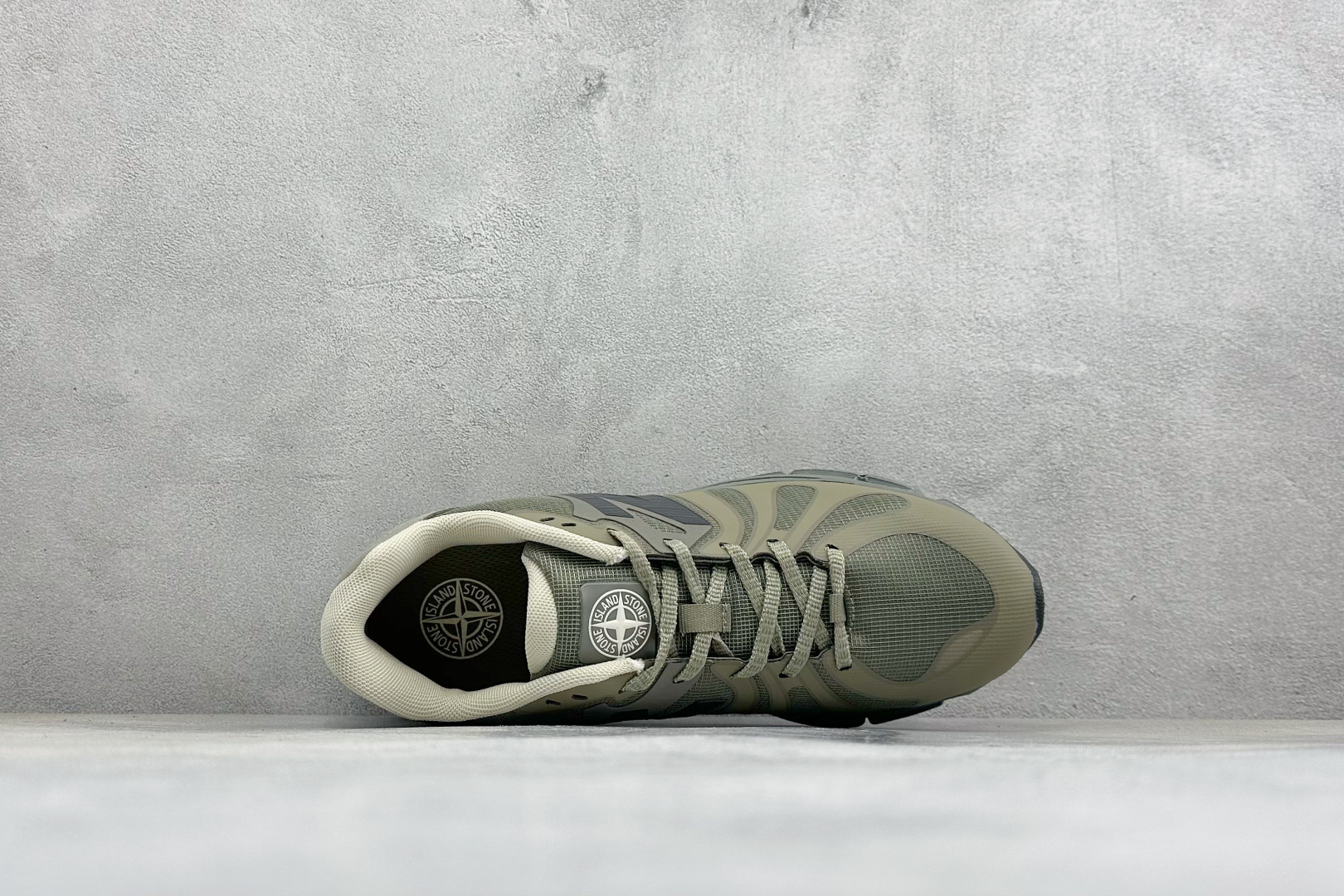 Stone Island x New Balance U1890系列 超轻量化低帮休闲运动慢跑鞋 原楦原纸版开发版型 采 Stone Island x New Balance U1890系列 超轻量化低帮休闲运动慢跑鞋 原楦原纸版开发版型 采