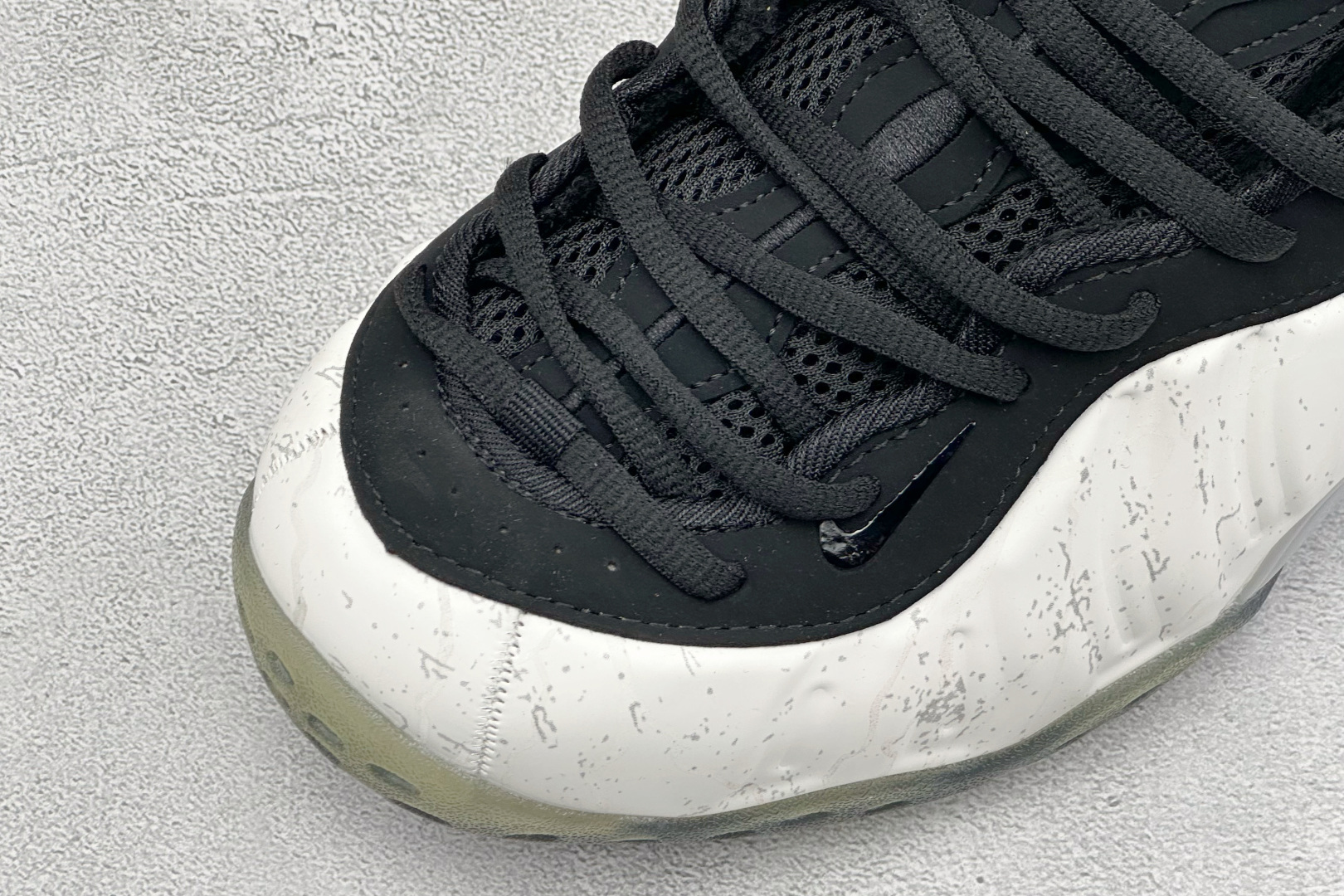 AIR FOAMPOSITE PRO 喷泡 实战运动篮球鞋 它依然代表了当时球鞋生产工艺的顶点,国内的鞋迷因为Pro的谐 AIR FOAMPOSITE PRO 喷泡 实战运动篮球鞋 它依然代表了当时球鞋生产工艺的顶点,国内的鞋迷因为Pro的谐