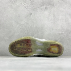 AIR FOAMPOSITE PRO 喷泡 实战运动篮球鞋 它依然代表了当时球鞋生产工艺的顶点,国内的鞋迷因为Pro的谐 AIR FOAMPOSITE PRO 喷泡 实战运动篮球鞋 它依然代表了当时球鞋生产工艺的顶点,国内的鞋迷因为Pro的谐