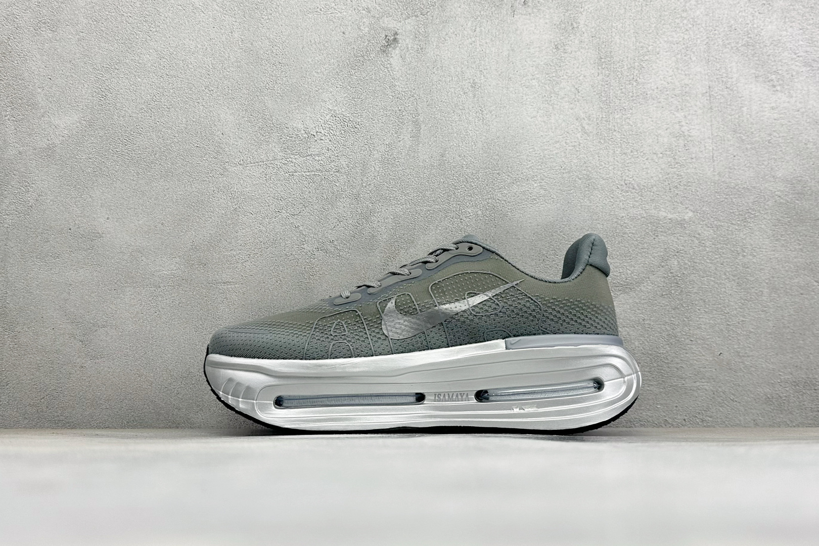 XL版Nike Air Zoom Pegasus Premium 全掌气垫缓震网面运动跑鞋 Nike 运用 Air技术专 XL版Nike Air Zoom Pegasus Premium 全掌气垫缓震网面运动跑鞋 Nike 运用 Air技术专