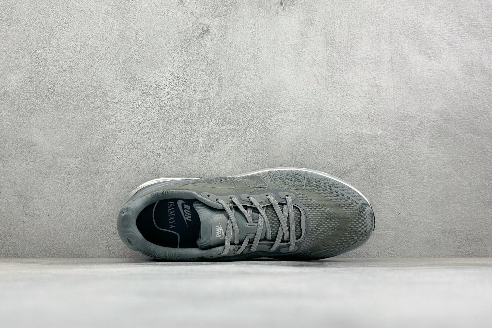 XL版Nike Air Zoom Pegasus Premium 全掌气垫缓震网面运动跑鞋 Nike 运用 Air技术专 XL版Nike Air Zoom Pegasus Premium 全掌气垫缓震网面运动跑鞋 Nike 运用 Air技术专
