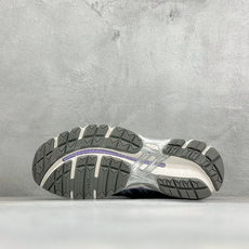 XR版Asics Gel-Kayano 20 亚瑟士 舒适百搭耐磨支撑透气 低帮跑步鞋 货号: 1203A388-024 XR版Asics Gel-Kayano 20 亚瑟士 舒适百搭耐磨支撑透气 低帮跑步鞋 货号: 1203A388-024