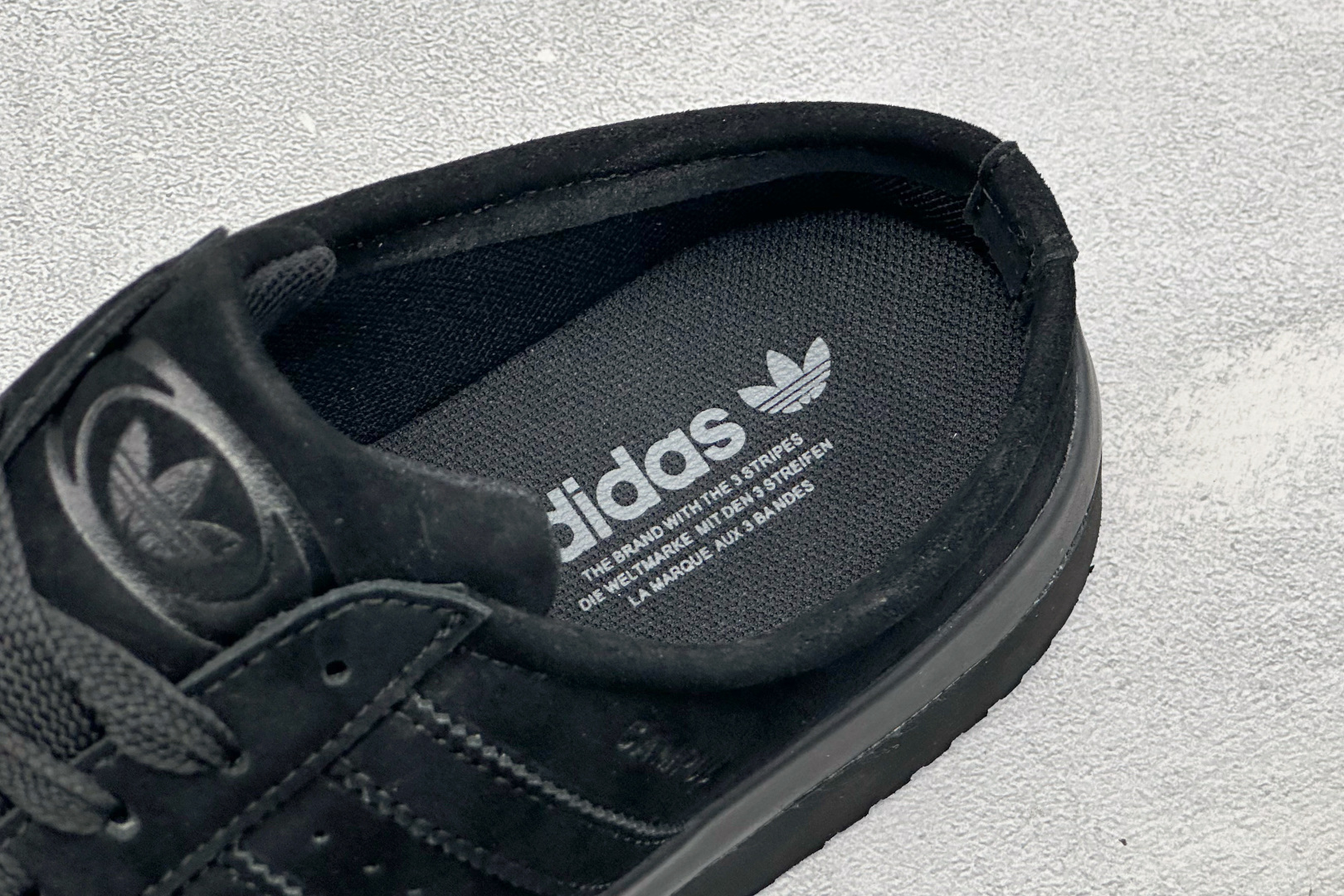 X版Adidas CAMPUS 00s WTR LO W 阿迪系列面包风经典复古低帮百搭休闲半拖 货号：JR3733 尺