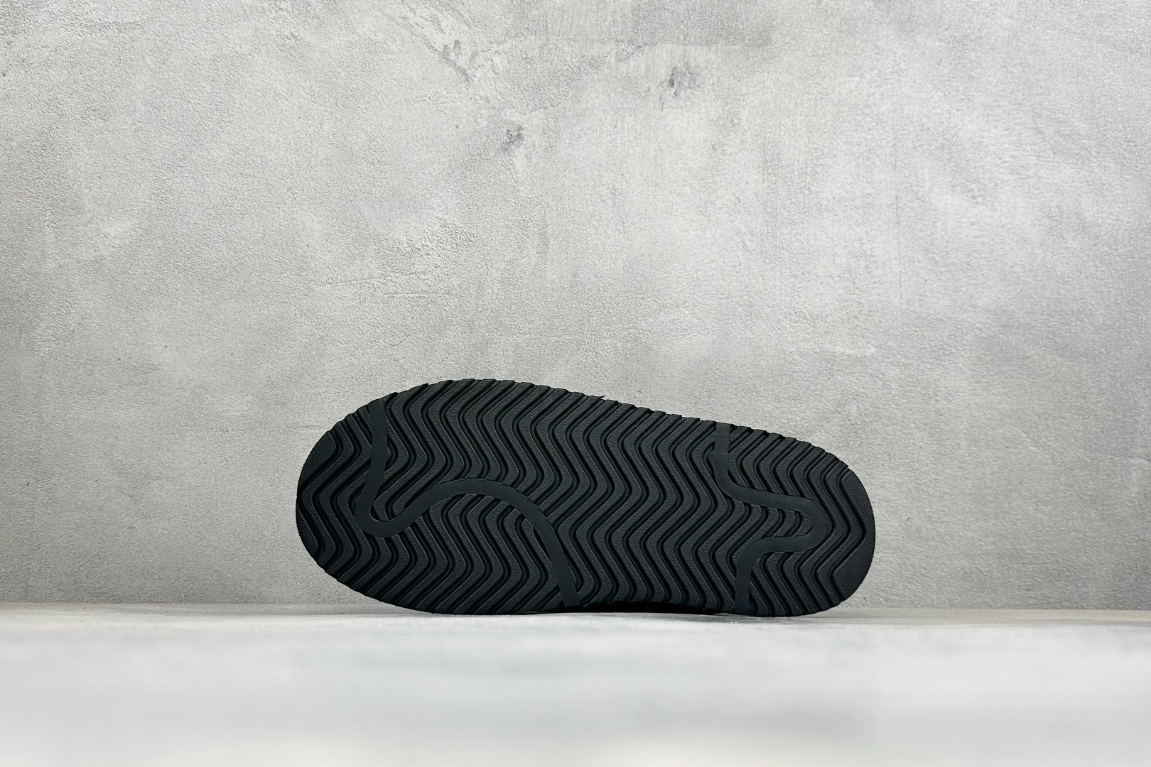 X版Adidas CAMPUS 00s WTR LO W 阿迪系列面包风经典复古低帮百搭休闲半拖 货号：JR3733 尺