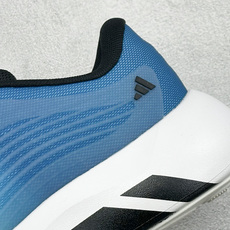 TF版ADIDAS 阿迪舒适百搭防滑耐磨 低帮休闲跑步鞋 中底配置方面搭载全掌Lightstrike Pro 鞋面采用透 TF版ADIDAS 阿迪舒适百搭防滑耐磨 低帮休闲跑步鞋 中底配置方面搭载全掌Lightstrike Pro 鞋面采用透
