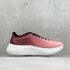 TF版ADIDAS 阿迪舒适百搭防滑耐磨 低帮休闲跑步鞋 中底配置方面搭载全掌Lightstrike Pro 鞋面采用透 TF版ADIDAS 阿迪舒适百搭防滑耐磨 低帮休闲跑步鞋 中底配置方面搭载全掌Lightstrike Pro 鞋面采用透