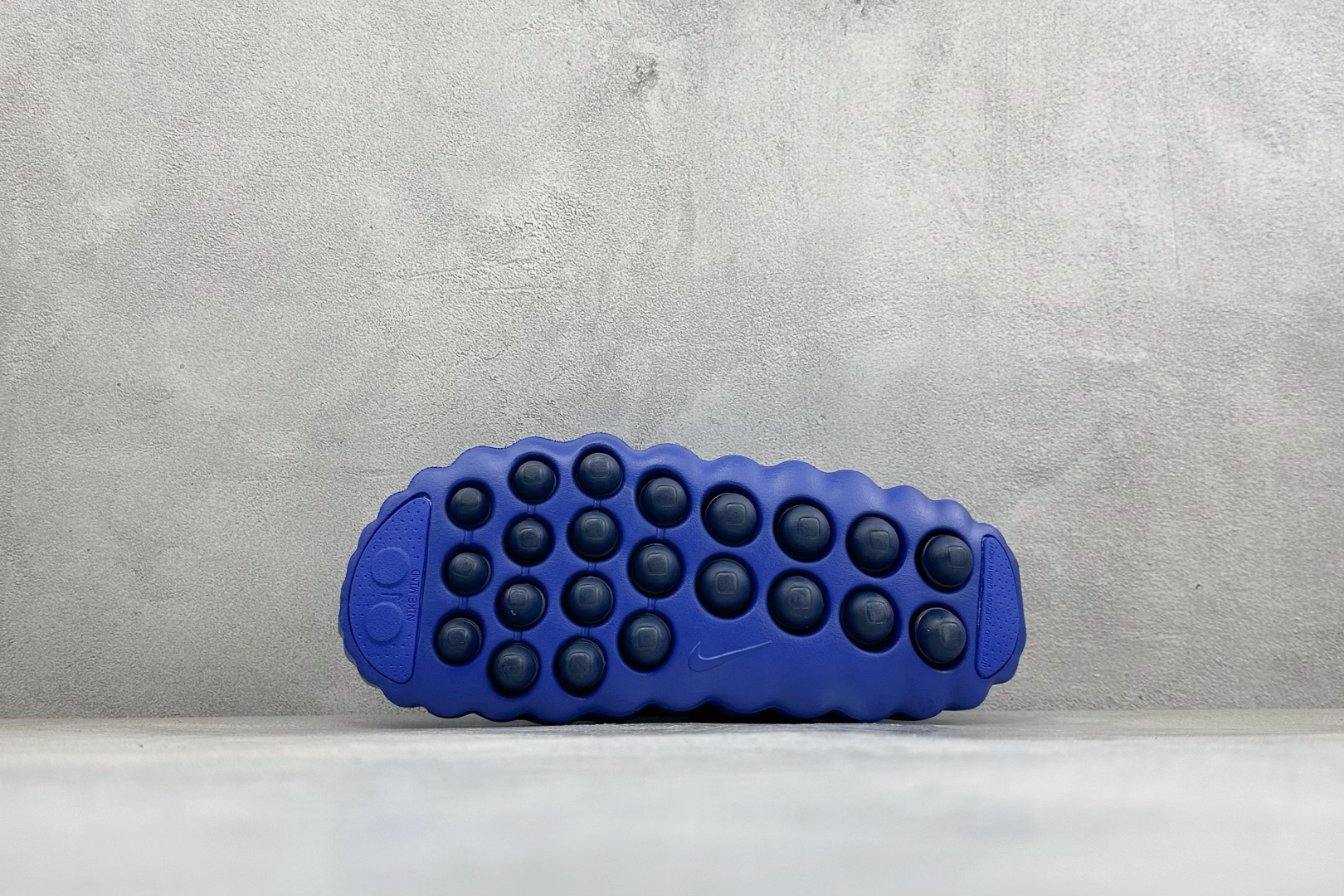 Nike Mind 001 神经科学足底按摩拖鞋 #全新热门款 从神经科学中汲取灵感 鞋面采用穿孔透气织物材质 鞋底22 Nike Mind 001 神经科学足底按摩拖鞋 #全新热门款 从神经科学中汲取灵感 鞋面采用穿孔透气织物材质 鞋底22