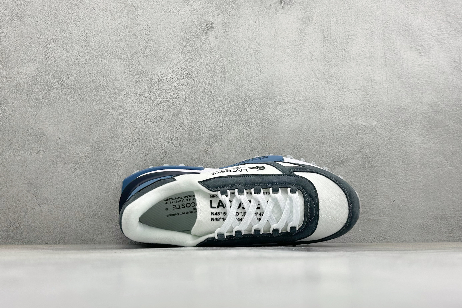 LACOSTE法国鳄鱼 织物牛剖层革 圆头系带 低帮 生活休闲鞋 尺码：40-45 